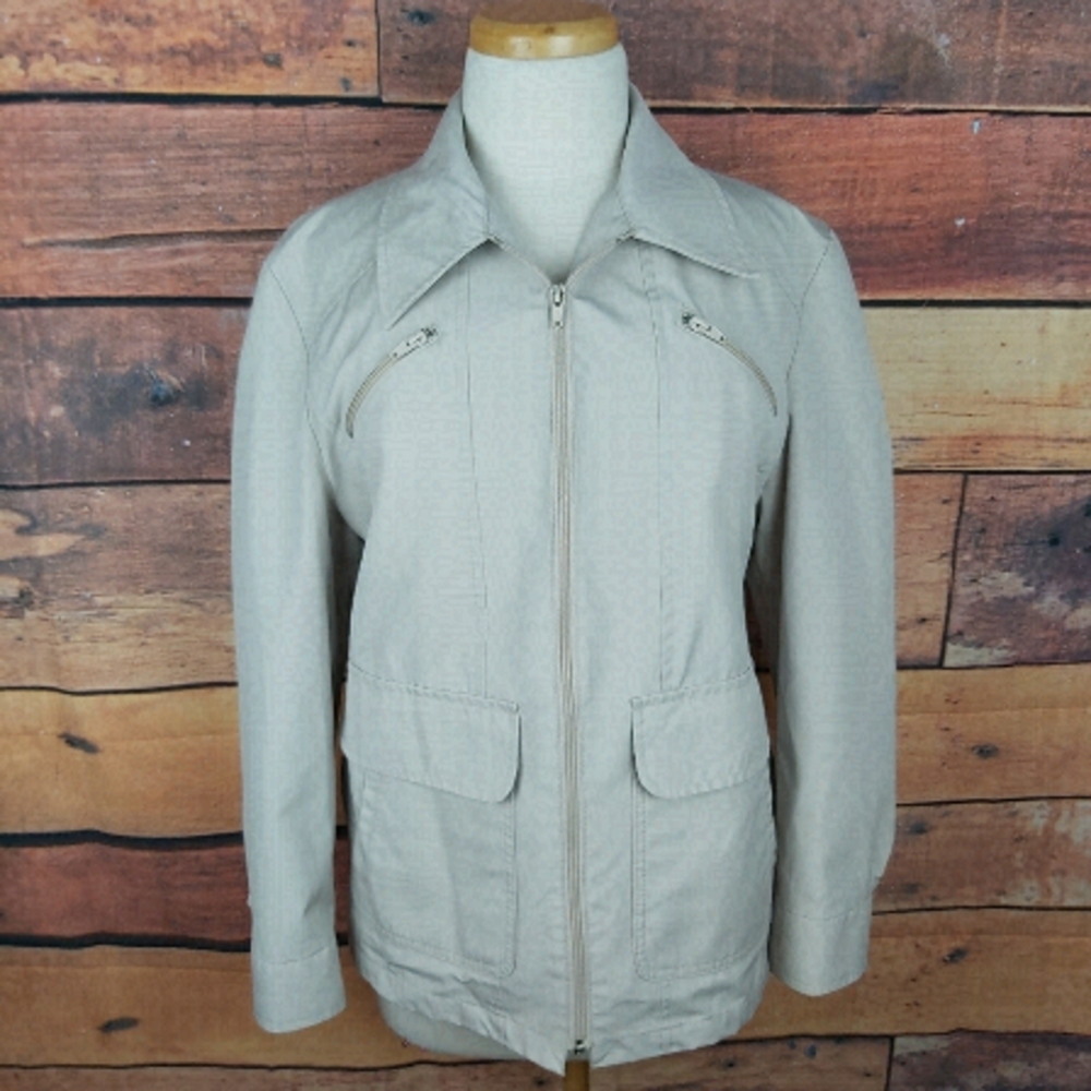Vin tage London Fog Short Trench Coat Size 40 Beige